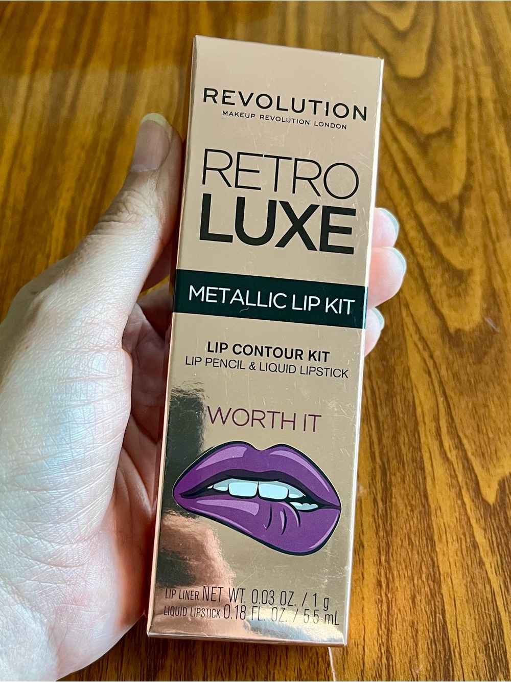 Revolution Retro Luxe Metallic Lip Kit “WORTH IT” Lip Pencil & Liquid Lipstick